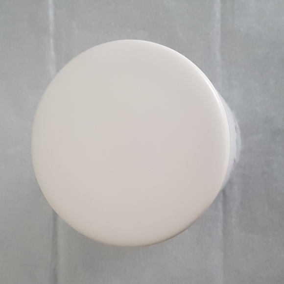 David’s Tea Holly Berry Holiday Tea Coffee Ceramic Canister - Picture 9 of 15